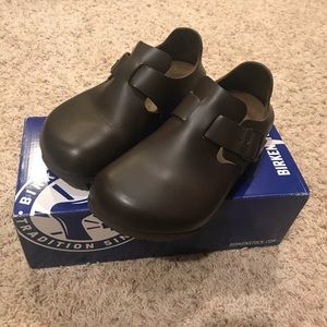 Birkenstock London Leather Clogs